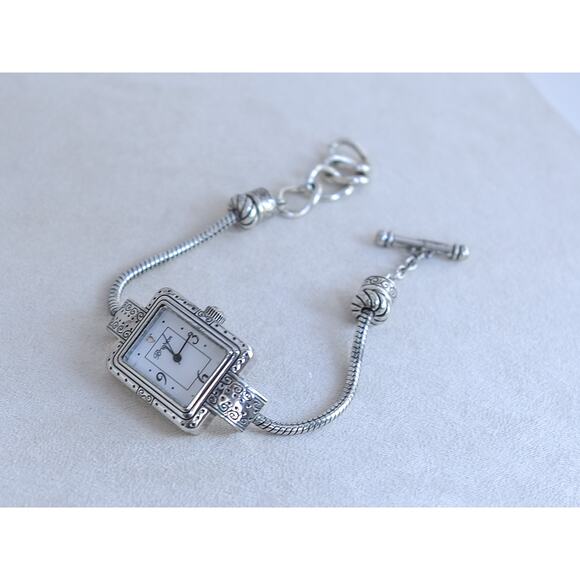 Brighton Short Hills Charm Watch Silver Plated Toggle Clasp 7-8" Retired Works - Picture 4 of 7